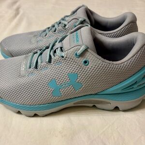 Under Armour Women's Charged Gemini 2020 Athletic Shoes, size 11 Gray and blue